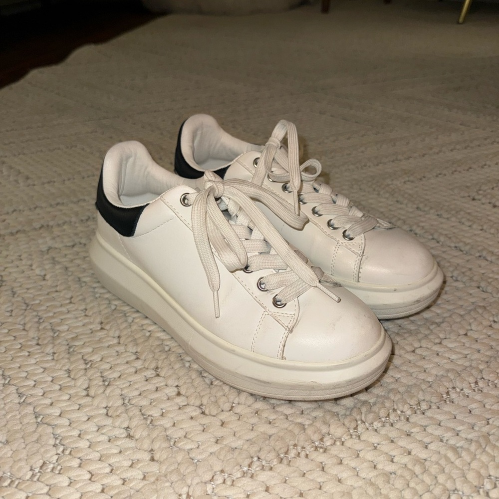 Steve Madden white and black sneakers